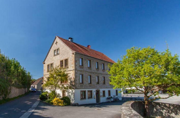 Wohnen Am Schlossberg Thungen ภายนอก รูปภาพ